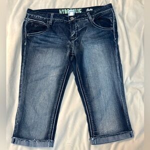 Hydraulic Bailey Capri Jeans